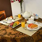 Bed and Breakfast I Am La And Benalmádena