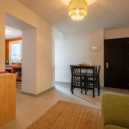 I Am La And Bed & Breakfast Benalmadena