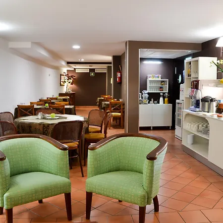 Bed & Breakfast I Am La And *