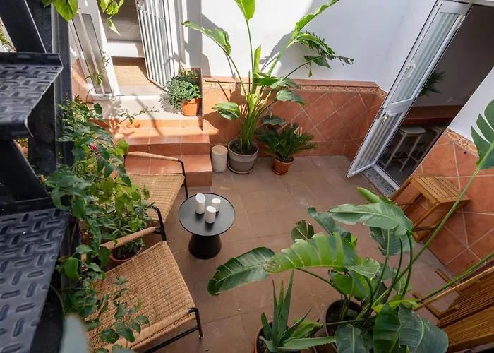 I Am La And Bed & Breakfast *