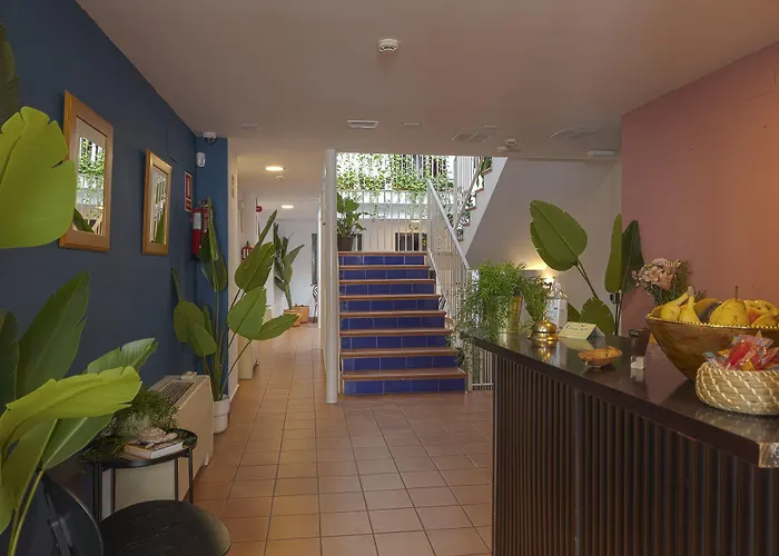 I Am La And * Benalmádena