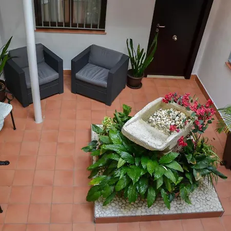 I Am La And * Benalmádena