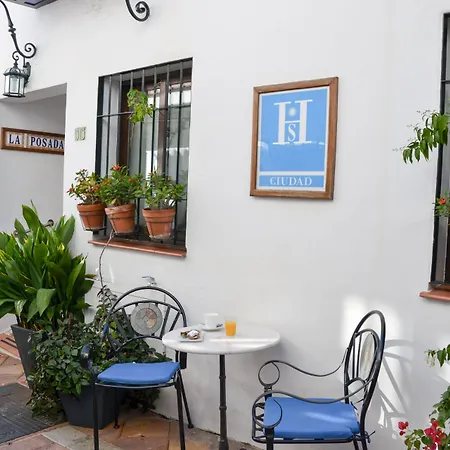 I Am La And Bed & Breakfast